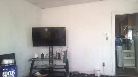 Snapshot of shockingtitz chatting on March 2026 08:58:02 PM spanish princess online show from March 2026 08:58:02 PM