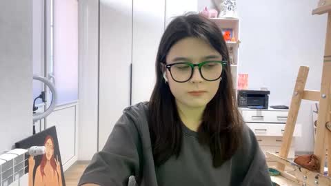 Snapshot of shontagrabowski chatting on March 2026 02:00:01 PM Marie online show from March 2026 02:00:01 PM