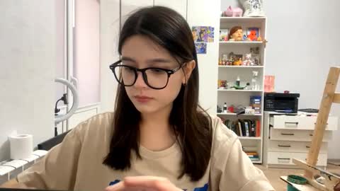 Snapshot of shontagrabowski chatting on March 2026 02:21:01 PM Marie online show from March 2026 02:21:01 PM