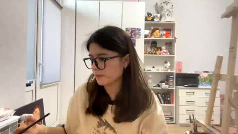 Snapshot of shontagrabowski chatting on April 2026 12:13:01 PM Marie online show from April 2026 12:13:01 PM