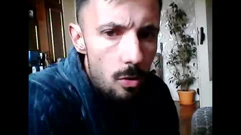 Snapshot of shootliker chatting on December 2024 10:13:01 AM shootliker online show from December 2024 10:13:01 AM