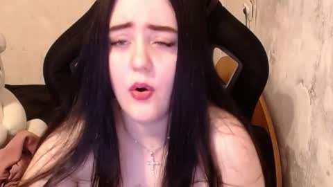 Snapshot of show_for_you chatting on December 2024 02:05:02 PM show_for_you online show from December 2024 02:05:02 PM