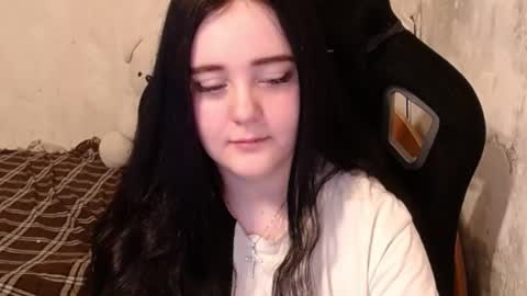 Snapshot of show_for_you chatting on January 2025 11:25:01 AM show_for_you online show from January 2025 11:25:01 AM