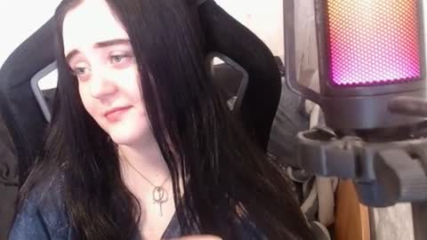Snapshot of show_for_you chatting on March 2025 06:54:02 AM show_for_you online show from March 2025 06:54:02 AM