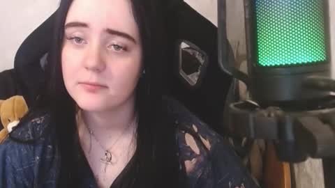Snapshot of show_for_you chatting on March 2025 11:06:02 AM show_for_you online show from March 2025 11:06:02 AM