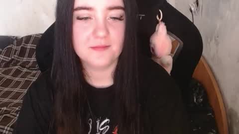 Snapshot of show_for_you chatting on September 2025 11:32:01 AM show_for_you online show from September 2025 11:32:01 AM