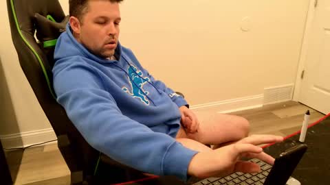 shroom online show from March 2025 07:10:01 AM