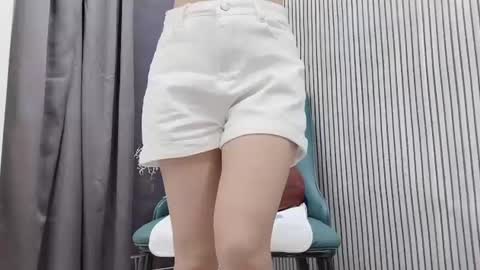 Snapshot of shshiko chatting on July 2026 01:21:01 AM Hua yi online show from July 2026 01:21:01 AM
