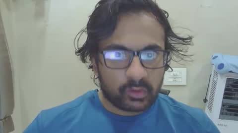 shubhamkhandelwal123 online show from April 2026 12:24:01 PM