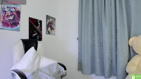 Nahomy online show from February 2025 05:35:02 AM