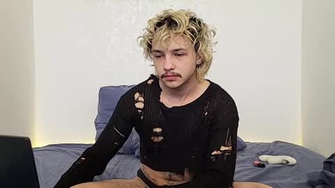 your shy boy online show from April 2026 10:32:01 AM