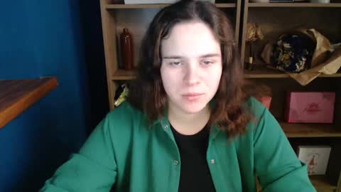 shy_lil online show from October 2025 02:29:01 PM