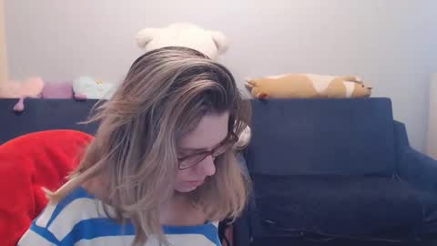 Snapshot of shy_moony chatting on January 2026 08:12:02 PM just Alex online show from January 2026 08:12:02 PM