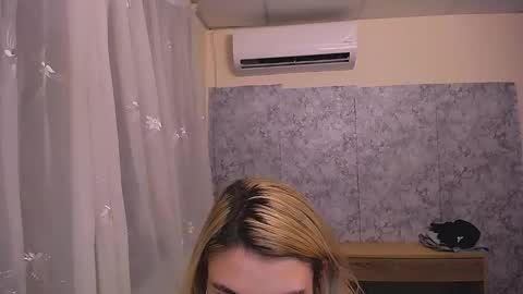 shy_sabrina_ online show from February 2025 11:06:02 PM