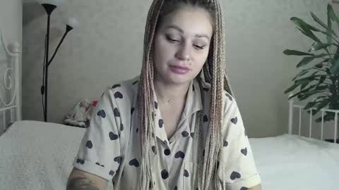 Eva online show from November 2025 03:36:02 PM