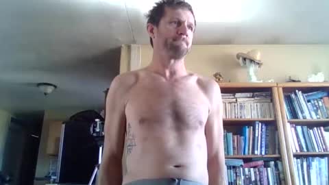 shyguy9387 online show from January 2025 05:50:01 PM