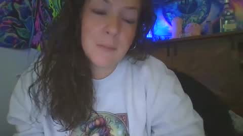 Snapshot of shymilf535 chatting on September 2025 02:33:02 AM RBXs Princess online show from September 2025 02:33:02 AM