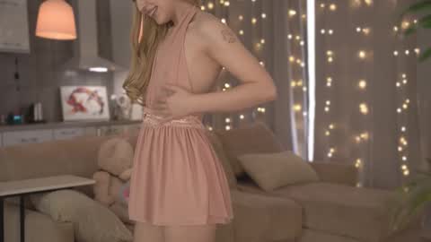 Aurora online show from March 2025 11:44:02 AM