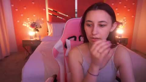 Snapshot of shyy_jany chatting on June 2026 01:17:02 PM shyy_jany online show from June 2026 01:17:02 PM
