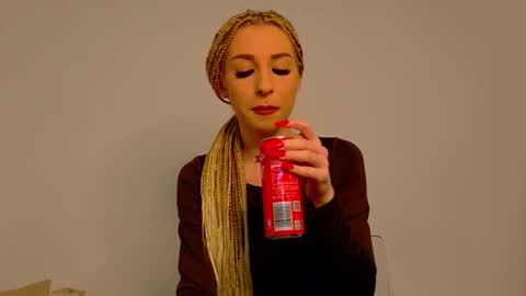 Anastasia online show from December 2025 06:20:02 AM