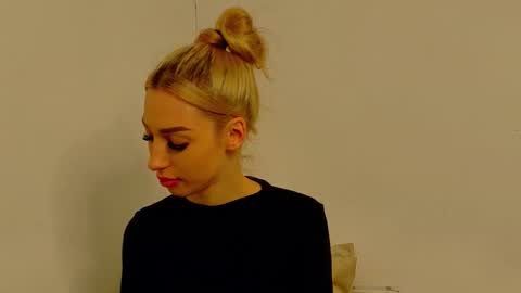 Anastasia online show from January 2026 12:54:01 PM