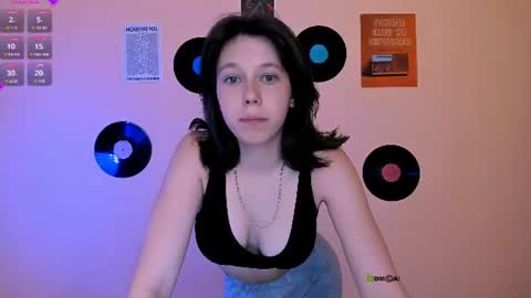 sia_moon1 online show from June 2026 07:23:01 PM