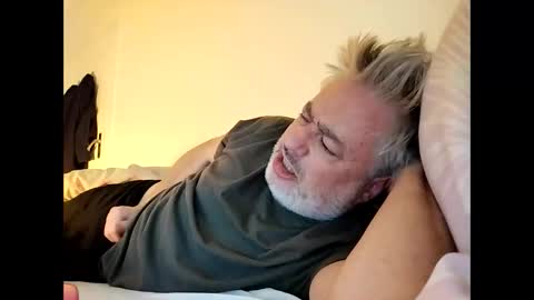 Snapshot of sibemolx chatting on February 2026 11:24:02 PM sibemolx online show from February 2026 11:24:02 PM