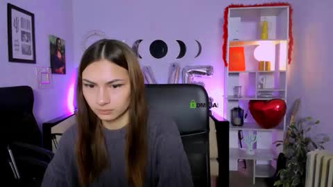 silicia online show from February 2026 07:12:02 AM