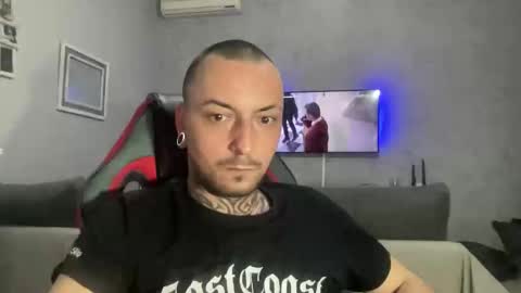 Snapshot of sidvicious23cm chatting on February 2026 09:52:01 PM sidvicious23cm online show from February 2026 09:52:01 PM