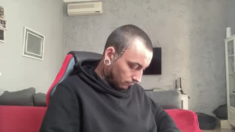 Snapshot of sidvicious23cm chatting on March 2026 11:05:02 AM sidvicious23cm online show from March 2026 11:05:02 AM