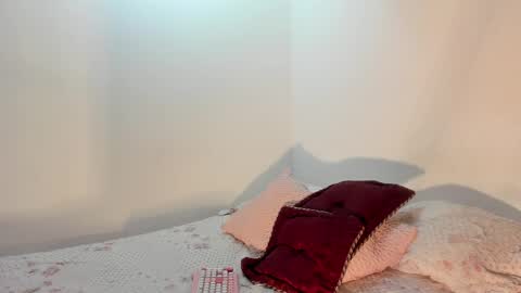 Snapshot of sienna_glow chatting on May 2026 11:58:02 AM sienna_glow online show from May 2026 11:58:02 AM