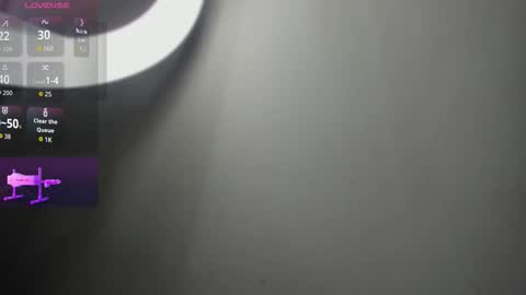 Keira online show from October 2025 11:31:02 AM