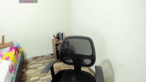 Sienna online show from October 2025 07:12:02 PM