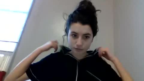 sierranovaa online show from February 2026 04:24:02 PM