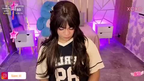 Siiam Tay online show from September 2025 03:21:01 AM