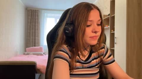 Silena online show from April 2026 11:47:01 AM