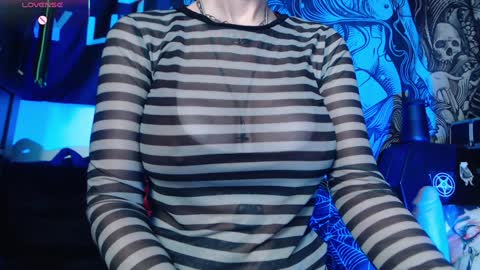 Allmylinkssilentmary666 online show from December 2025 02:46:02 PM