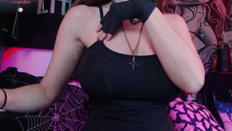 Allmylinkssilentmary666 online show from January 2026 01:11:01 AM