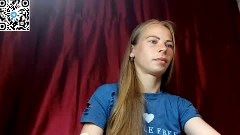 JULIANA online show from May 2026 08:25:02 PM
