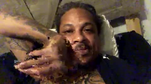 Snapshot of silkk10 chatting on November 2025 01:40:02 AM Silkk10 online show from November 2025 01:40:02 AM