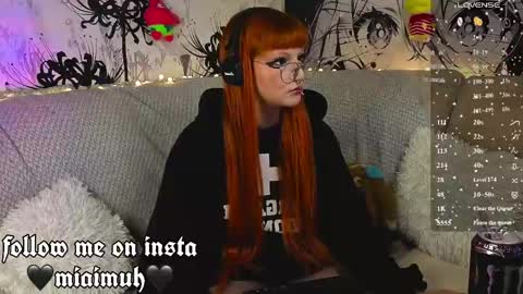 Mia online show from June 2026 08:37:02 PM