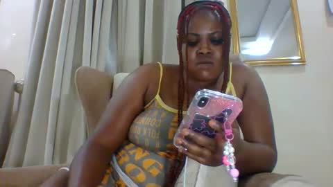 Snapshot of silver_baby06 chatting on November 2025 01:33:02 AM silver baby06 online show from November 2025 01:33:02 AM