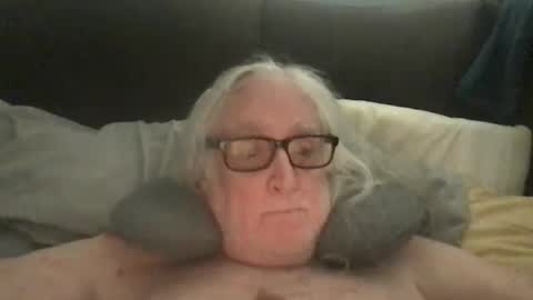 Snapshot of silverliam chatting on March 2026 09:03:01 AM Liam online show from March 2026 09:03:01 AM