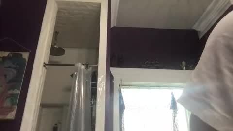 simi136 online show from April 2026 09:31:01 PM