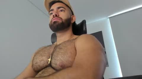 Snapshot of simon_leon01 chatting on July 2026 12:22:01 PM simon_leon01 online show from July 2026 12:22:01 PM