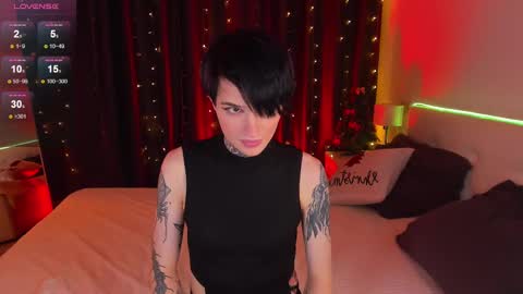 Simona online show from December 2024 12:01:02 PM