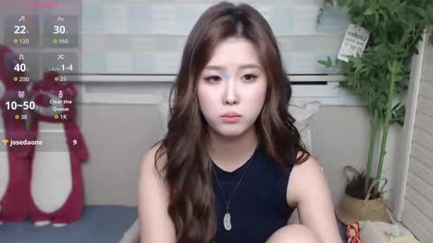 simonastephanie online show from September 2025 03:01:01 PM