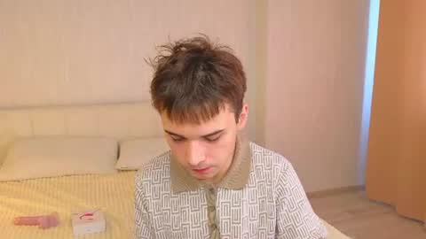 Snapshot of simonboy592 chatting on June 2026 11:11:02 AM Alex online show from June 2026 11:11:02 AM