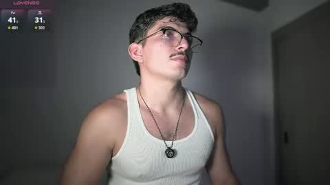 Snapshot of simoon_01 chatting on June 2026 10:54:02 PM SIMOON online show from June 2026 10:54:02 PM