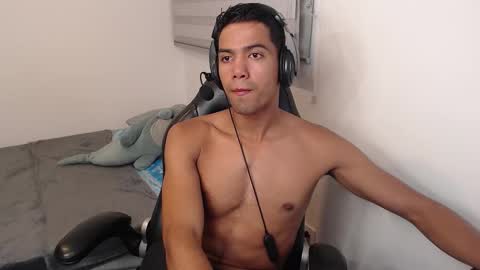 Andrey online show from January 2026 02:15:01 AM